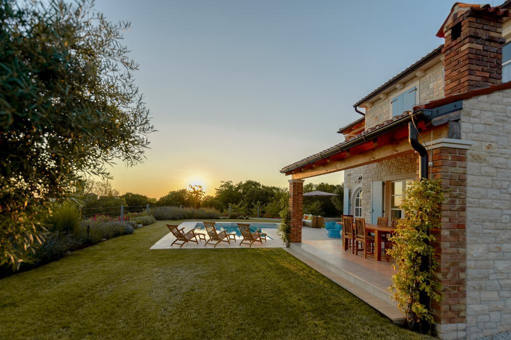 Villa Rajski Dvori Sveti Lovreč Pazenatički Dış mekan fotoğraf